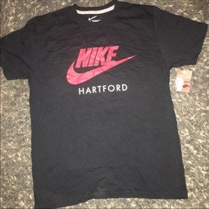 Nike Hartford Tee NWT Size Large